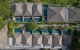 Lembongan Beach Club & Resort